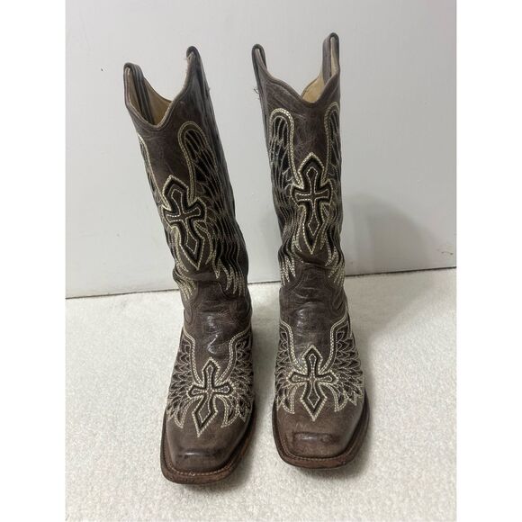 Corral Shoes - Corral women’s sequin wing and cross Inlay Western boots size 8.5